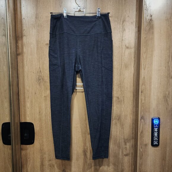 Victoria's Secret Pants - Victoria's Secret On Point Flow Leggings | Black | Size 10